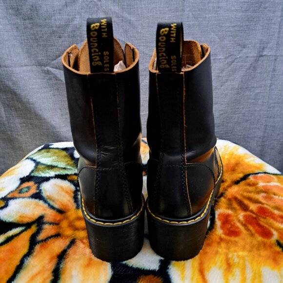 Dr. Martens Leona Boot Women Size 6 Black - Picture 4 of 13
